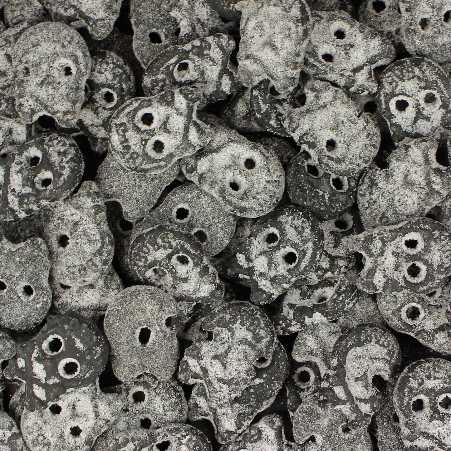 Bubs salty skulls